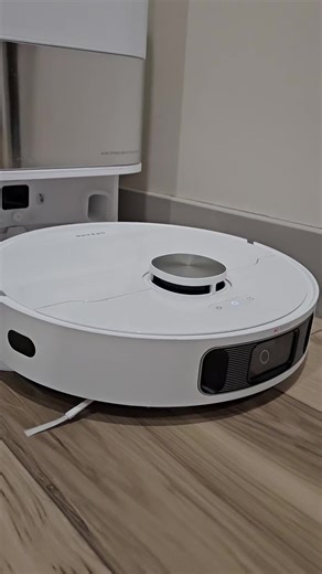 Automate Your Cleaning with a Robot Vacuum