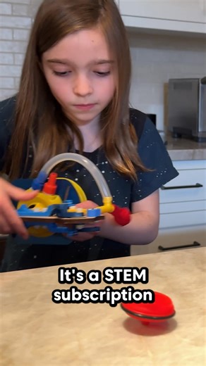 Back to school blues are a thing of the past! The CrunchLabs Build Box is the BEST way for kids to learn STEM principles. ✅ Enriching STEM toys kids LOVE 朗 ✅ Teaches kids to think like an engineer while having fun 勞 ✅ Created by former NASA engineer and famous YouTuber Mark Rober  Give your kids an activity they’ll absolutely love, and feel good knowing they’re learning to think like an engineer! | CrunchLabs | Facebook