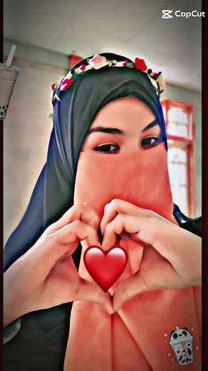 Creating Heart Shapes with Hands: A DIY Inspiration