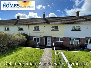 New Instruction - Austin Farm - £200,000 This particularly well...