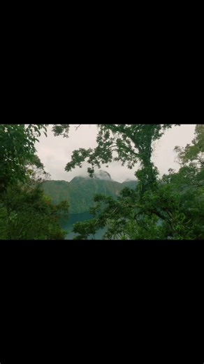 📍LAKE HOLON in T’BOLI SOUTH COTABATO Discover one of the clearest and most breathtaking lakes in the Philippines 🇵🇭 This video shows how technology and social media help promote tourism while reminding us to travel responsibly and respectfully. @Jevimee_Nebres ✔ •MAEKYLAH A. MENDOZA ⚠️ Copyright Disclaimer: I do not own any of the video, images, or audio used in this content. This video is created strictly for educational purposes only. All rights belong to their respective owners. #lakeholon