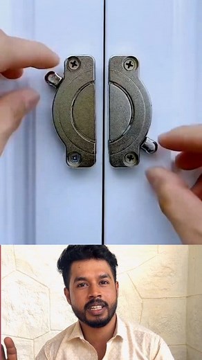 அருமையான Door locks 🔒 Share 👉 #house #doorlocks #technology #idea #constrectionwork #work #electrical #plumber | Tamil Reaction