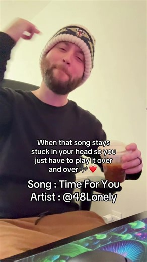 You ever wake up with a song in your head and you just start dancing… that was me this morning 🤣 #music #artistsoftiktok #spotifyartist #timeforyou