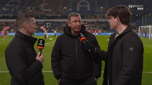 AZ manager Leeroy Echteld had planned to start a different first-team player against Shakhtar Donetsk, but the player arrived late | Goal.com United Arab Emirates