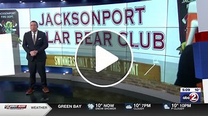 People from across the Midwest start 2026 with 40th-annual ‘Polar Bear Swim’ in Door County - NewsBreak