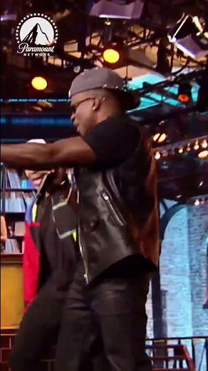 This collab is driving me out of my mind! #LSB 🎤: @michaelstrahan 🎶: "Poison" by @bellbivdevoe