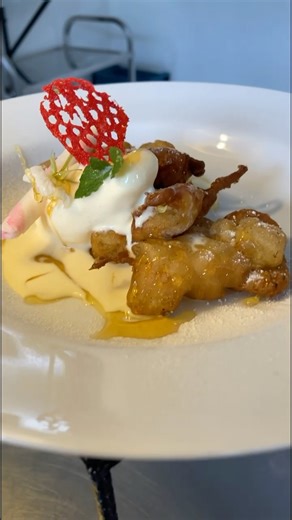 Banana fitters with honey 😋🍯#food #mylove #crismas #newyear