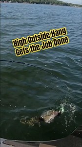Mid Day Boatside Musky Eat on the high hang #muskyfishing#figure8#muskymayhem#guide#outdoors#fwt