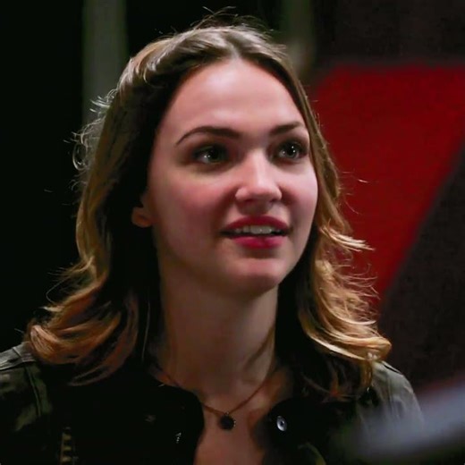 Jesse you're a speedster? #theflash #barryallen #wallywest #shorts