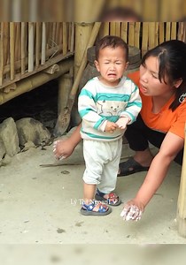 Mom discipline poor dau because he play with fire 🥲 #momlife #singlemom #short #reelschallenge | Juan Castano 1nito