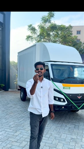 AR_Vehicles on Instagram: "Montra Eviator | Payload 1700Kg | #montraeviator #evtruck #truck #montraeviatorreview"