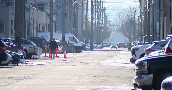 Seattle’s ‘Hawk Alley’ cleared of RVs, tents ahead of Seahawks playoff game