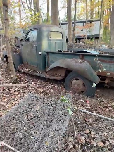 1948 Studebaker truck m15a Bought at estate auction walk around