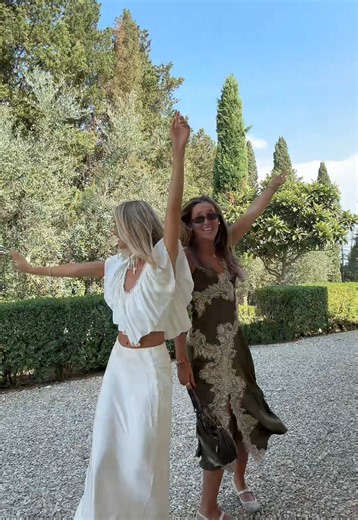 Winery Outfit Ideas for Italy & Europe Summer