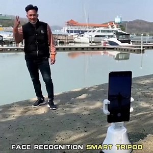 auto-tracking-smart-shooting-phone-holder