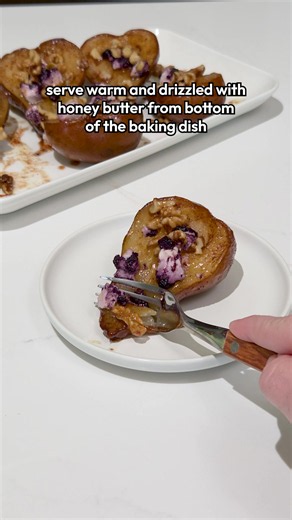 Sweet, crisp, crunchy, creamy, tangy… what more could you ask for? 🍐💙 This warm baked Bosc pear is topped with blueberry goat cheese, crunchy walnuts, and a hint of vanilla and cinnamon. ✨ Preparation time: 5 mins Cook time: 30 mins Ingredients ▪ 3 Bosc Pears ▪ 2 tbsp. Stater Bros. Salted Butter ▪ 2 tbsp. Stater Bros. Honey ▪ ½ tsp. Full Circle Market Organic Ground Cinnamon ▪ Montchevre Blueberry Vanilla Goat Cheese, crumbled ▪ ¼ cup Stater Bros. Chopped Walnuts Directions - Preheat oven to 3