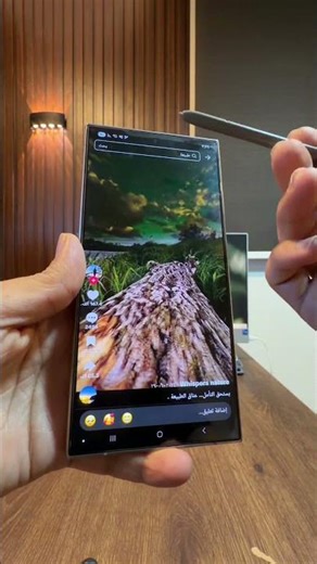 Set a distinctive background for your device that's perfect for winter and tranquility 🤍