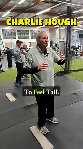 One of the easiest ways to spin your knuckleball is to lose height. Right at front foot strike, in an effort to make the pitch perfect, a lot of guys lose height and the ball ends up spinning backwards. Listen to Charlie -- feel real, strong and like you're going to throw 100 miles per hour. #knuckleballnation #howtoknuckleball #knuckleballmechanics #knuckleball #knuckleballtutorial #너클볼 #ナックルボール #charliehough | Knuckleball Nation