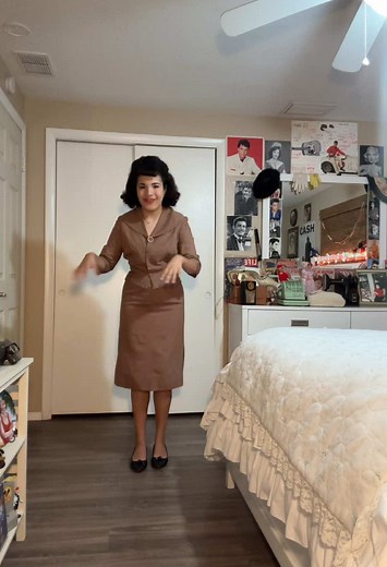 Elvis Presley: Vintage Fashion and Dance Culture