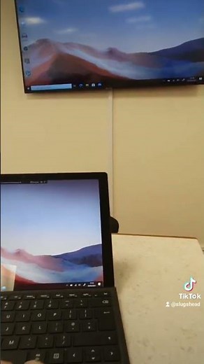 Microsoft Wireless Display Adaptor