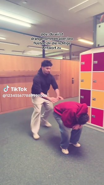 Merts Pferdesprung: Eine witzige POV-Situation