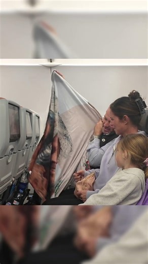 I'm on the Dunkin Donuts JetBlue Plane Going To Disney World