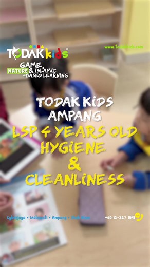 Scrub, brush, rinse, repeat! 🫧🪥 This week, our Little Scientists discovered how to keep germs away by practicing good hygiene. From proper handwashing techniques to dental care, the children learned that staying clean helps them stay happy and healthy ✨ Healthy habits for little heroes 💪💛