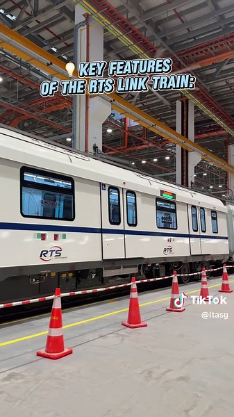 The first Johor Bahru-Singapore Rapid Transit System (#RTS) Link train has arrived! 🚄🤩 Unveiled today at the Singapore Rail Test Centre (SRTC), the train is the first of 8 that will run on the RTS Link targeted to commence passenger service by Dec 2026. Key features of the new RTS Link trains: 🚆 4 train cars with a capacity for 600 passengers 🕹️ Fully automated and driverless 🎨 Inspired by the colours of the Malaysia, Johor, and Singapore flags Before entering passenger service, the train w