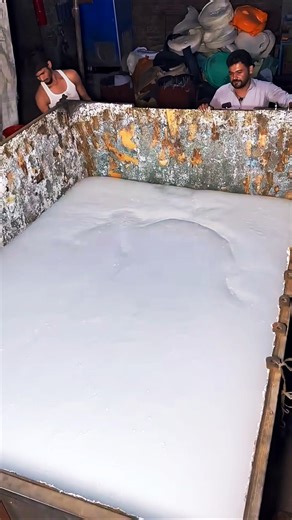 One Chemical Reaction & Thermocol Grows 100x 😱