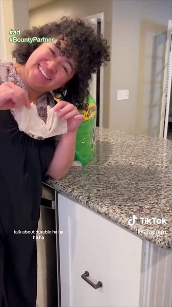 Bounty Paper Towels: How Far Can One Sheet Go? #Clean #CleaningMotivation