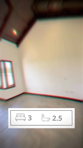 ¡Descubre tu nuevo hogar cerca de La Antigua, Ubicada en un condominio, a solo 15 minutos de la encantadora ciudad colonial, esta casa de 211 m² se distingue por su calidad premium y su diseño exclusivo que combina a la perfección el estilo colonial moderno con toques contemporáneos. Al ingresar, te recibirán espacios luminosos y amplios, comenzando por una sala adornada con una bóveda de ladrillo con iluminación indirecta. Este espacio abierto fluye naturalmente hacia una pérgola integrada que 