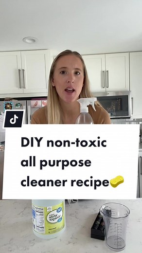 DIY Non-Toxic All-Purpose Cleaner Recipe 🧽