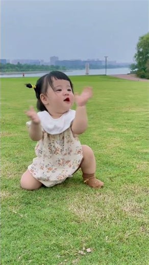 原来天秤座爱社交是真的，人类幼崽成长计划 #成长小秘密 #骗你生女儿#baby #cute #shorts