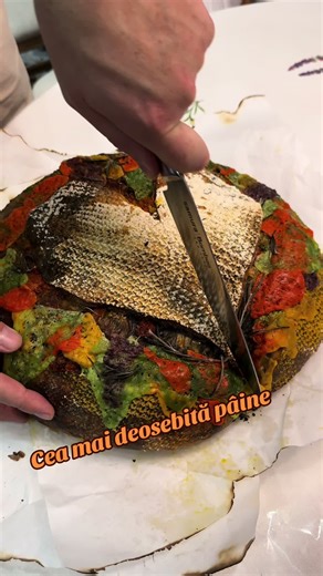 Cea mai deosebită pâine cu Emilian Crețu