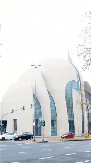 Cologne Central Mosque 🇩🇪🇹🇷 | Germany’s Largest Mosque | Moments of Earth