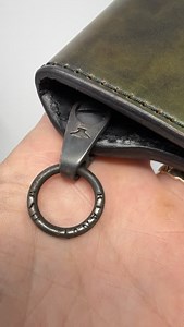 31 reactions | Dark Green Shell Cordovan Leather Anvil Mini Long Wallet   Order yours today  Featured; Client’s choices across the board here, of course the Dark Green #shellcordovan but then, All Black Deets  Flat Snaps and forced patina blackened RtAnvil #walletchain attachment point  | Anvil Customs Leather | Facebook