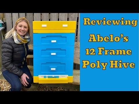 Unboxing And Reviewing The Abelo 12 Frame National Poly Hive.