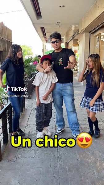 Los Bellakos: La Perfección del Amor Barrial