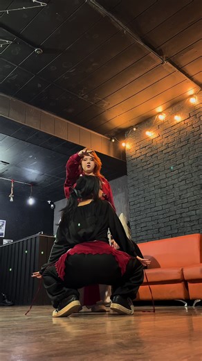 Down👇🏻 #psy #gentelman #dance #danceteam #trending