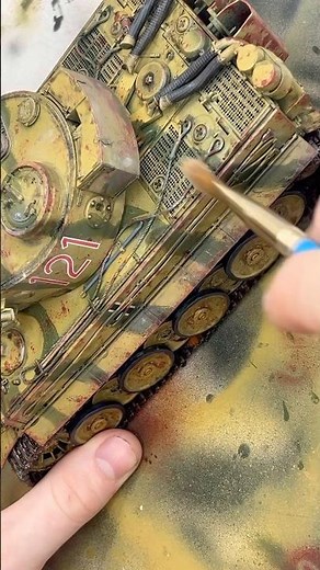 Tiger tank painting #scalemodel #modelkit #history #artist #worldwar2 #acrylicpaint #weathering