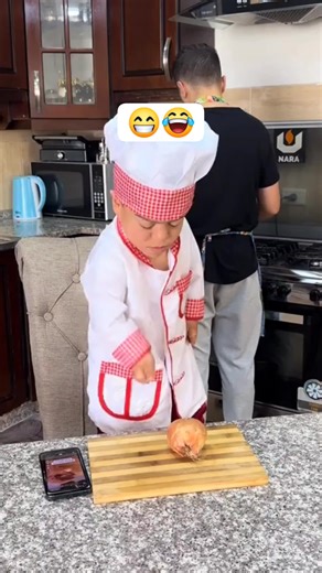 The best video challenge and very funny😁😂 #challenge #prank #funny #lol #haha #funnymoments #usa #fypシ #foryouシ #trendingpost #reelsvideo | Prank and Challenge