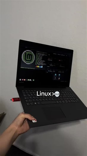 hidden on Instagram: "Linux 💀😎"