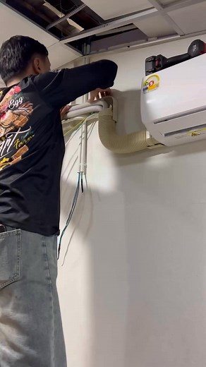 21K views · 254 reactions | EP.1/3ถึงผมจะไม่ใช่ช่างแอร์ในตำนานแต่ผมก็ก็พอทำได้ครับ ติดแอร์ครั้งแรกในชีวิตEP.2#อินกับวินเทจ #โรงกลึงในฝัน #ช่างเชื่อม #จบช่างกลโรงงาน | อินกับวินเทจ | Facebook