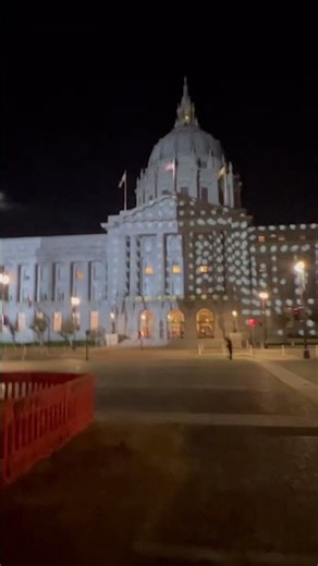 Strange images on City Hall tonight. The day before thanksgiving 2025