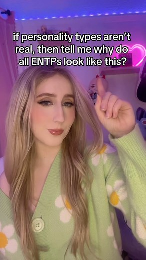 ♡𝔞𝔫𝔫𝔞♡ on Instagram: "⚡️ ENTP Anime Characters ⚡️ ENTPs are innovative and clever debaters, known for their quick thinking and charisma. characters like gojo from jujutsu kaisen, hange from attack on titan, and hawks from my hero academia perfectly capture this dynamic personality type. who’s your favorite ENTP? i will be doing videos for all of the personality types so if you go to my page and don’t see it yet, feel free to follow and stay tuned! 💗 #animembti #personalitytypes #entp #entpm