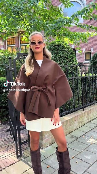 Fall Fashion Trends: Classy Outfits to Embrace