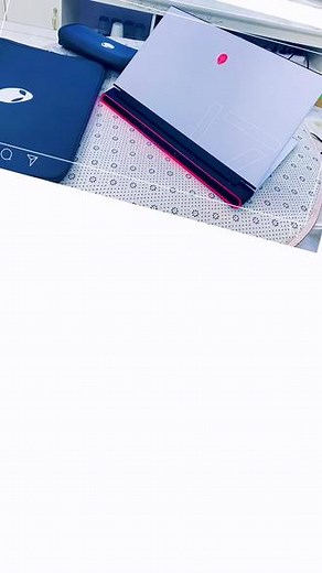 99新M17R3外星人游戏本 17寸的屏幕 300HZ电竞屏幕牛逼AWCC原生态控制中心i7-10750H六核 超频5.1GHZ16G内存1000G固态硬盘RTX2070 满血8G显存与3060 6G同级别大型游戏3D 设计3D 画图3D 剪辑视频渲染等 足够.全国8800元包邮 买成2.19万不拿便宜垃圾问题机比价格….#大数据推荐给有需要的人 #数码科技 #大数据推荐给有需