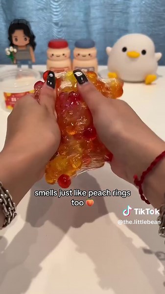 Slime Review: Fall Flavors with Momos Slimes