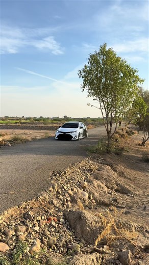 Solving Views Problems on Social Media