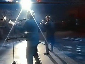 Bee Gees - "Alone" | Love's 80, 90 e 2000